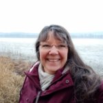 UlrikeWanner am Ufer der Mettnau