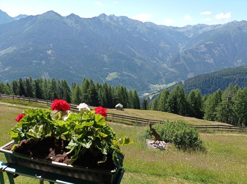 Aussicht aufs Mölltal und die Kreuzeckgruppe